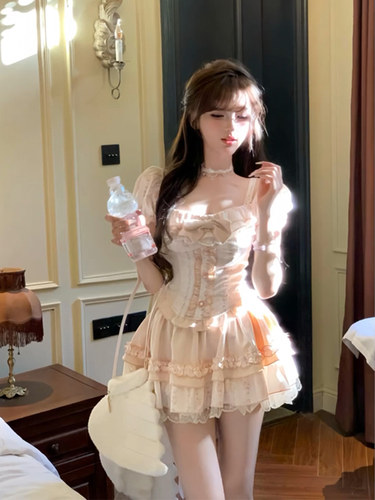 微胖mm甜美纯欲蝴蝶结收腰上衣