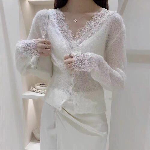 别致温柔V领蕾丝针织正肩紧身修身打底衫女春微透内搭毛衣长袖