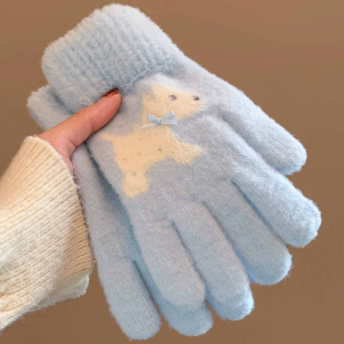 可爱小狗蝴蝶结针织毛绒手套女冬季保暖骑行防寒五指分指毛线触屏