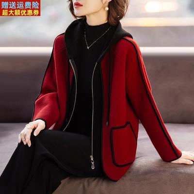 妈妈秋装外套洋气本命年红色过年衣服婆婆春秋中老年人女2025新款