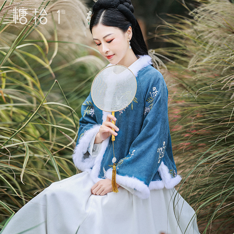 十一鸢清国风汉服外套冬季改良
