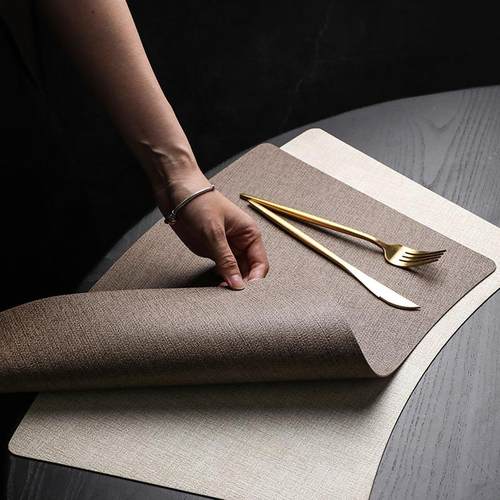 酱子（餐饮具）餐垫皮革