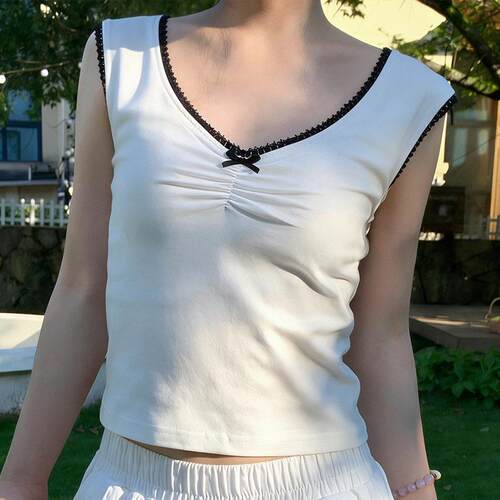 Lace-Trimmed Bowtie Cami Jumpsuit for Y2K Girls Cute