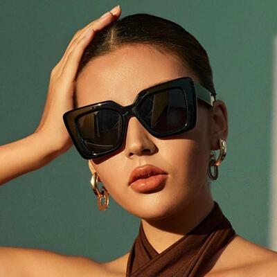 Women's 4-Piece Oversized Square Sunglasses - Semi-Rimless