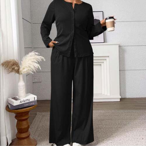 Plus Size Women's Casual Comfortable & Stylish Design