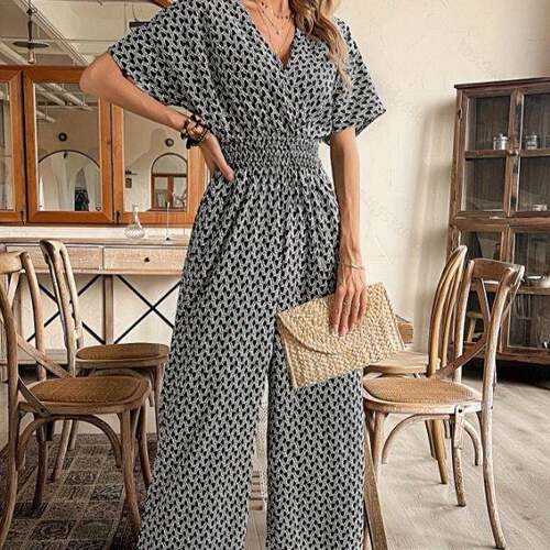 Casual Vacation Geometric Cross V-Neck Cinched High Waist