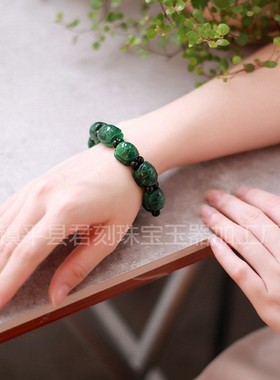 2026缅甸翡翠龟壳手串干青色铁龙生雕花金钱龟手链富甲天下手串