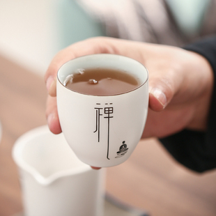 亚光功夫茶杯定窑陶瓷茶具个人杯家用主人杯创意白瓷大杯禅静悟道