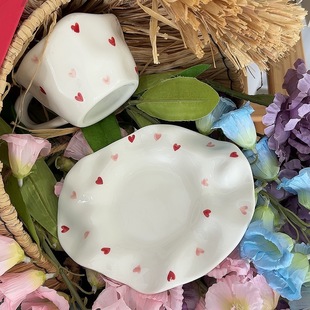 不规则爱心杯碟茶杯咖啡杯碟套装下午茶陶瓷家用高颜值杯子山峰杯