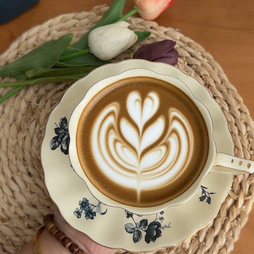 复古高级感陶瓷餐具咖啡杯碟套装