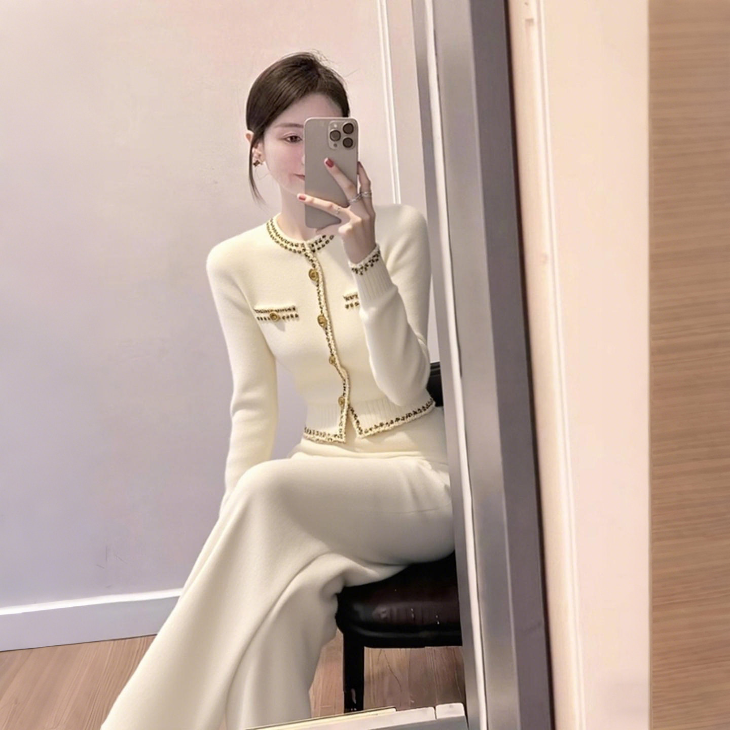 2025冬季大方得体巨好看气质高级感小香风白色针织上衣裤子套装女,女装/女士精品,时尚套装,淘宝优惠券,粉丝福利购,淘宝优惠卷