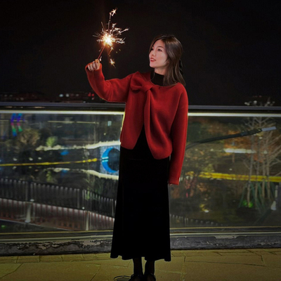韩风chic开叉圆领红色毛衣裙子时尚秋冬款高级感修身长款连衣裙女