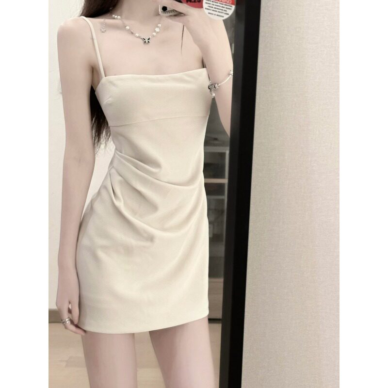 温柔风白色吊带连衣裙女夏季法式高级性感修身气质包臀短裙子早春