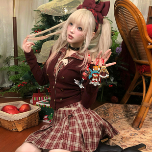 圣诞红色格子长袖连衣裙子女秋冬时尚miu系学院风穿搭A字百褶短裙