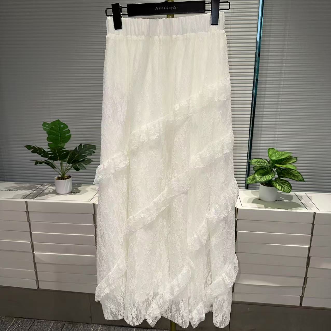 花朵流苏半身裙百搭白色显瘦公主大码半身裙