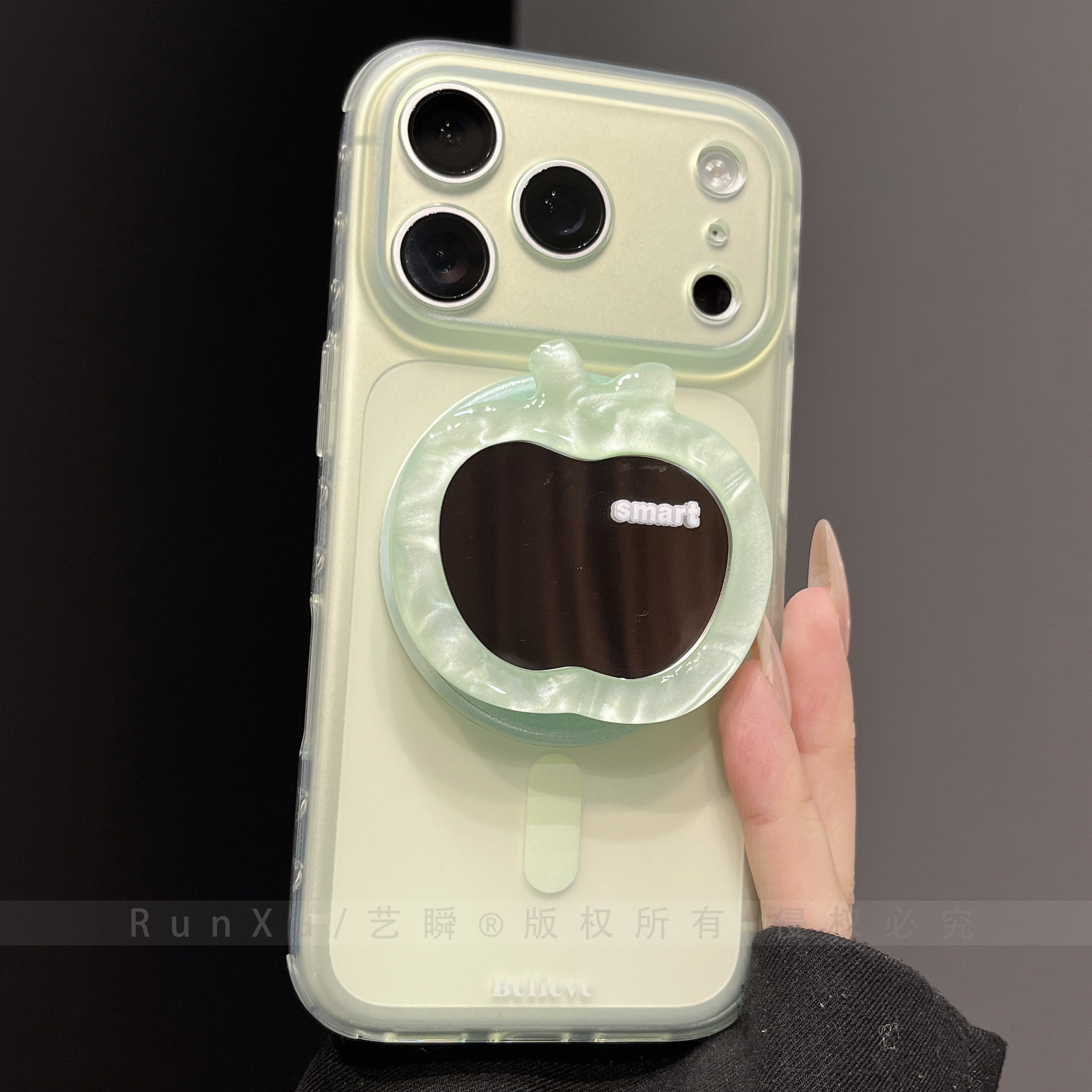 ins冰雾奶绿青苹果镜面磁吸气囊支架适用苹果17ProMax手机壳新款iPhone16pro硅胶肤感15pm女款14全包13保护套