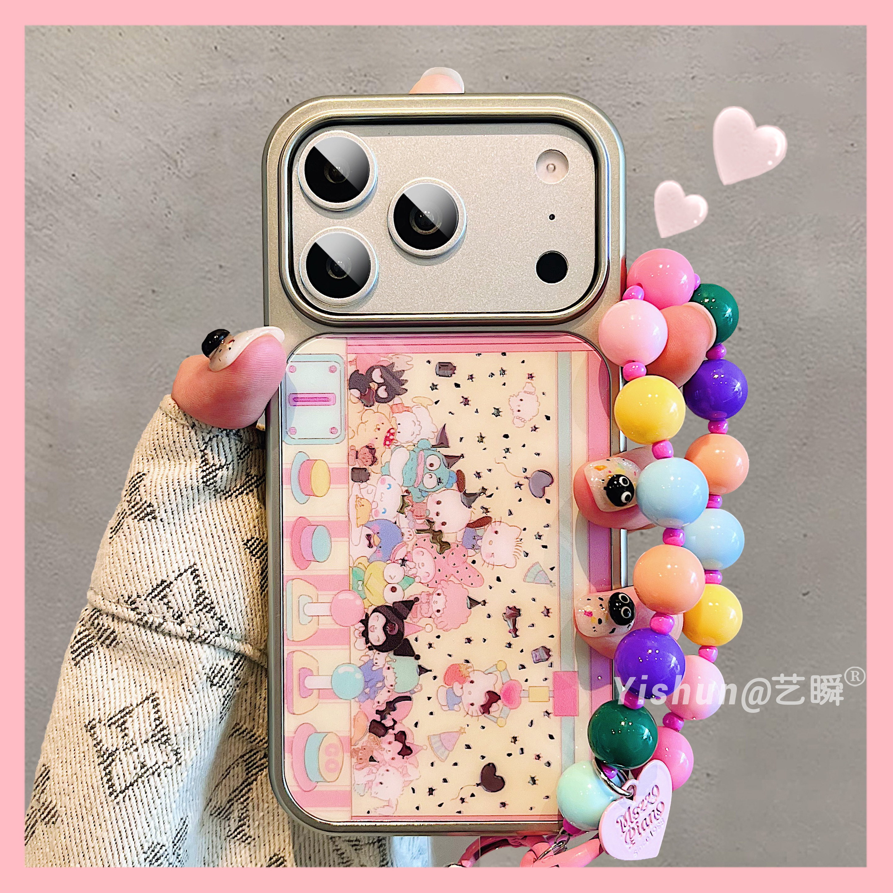 少女心卡通鎏金横屏三丽鸥家族派对适用iPhone17ProMax手机壳苹果16pro电镀直边14大孔硅胶15pro创意13保护套