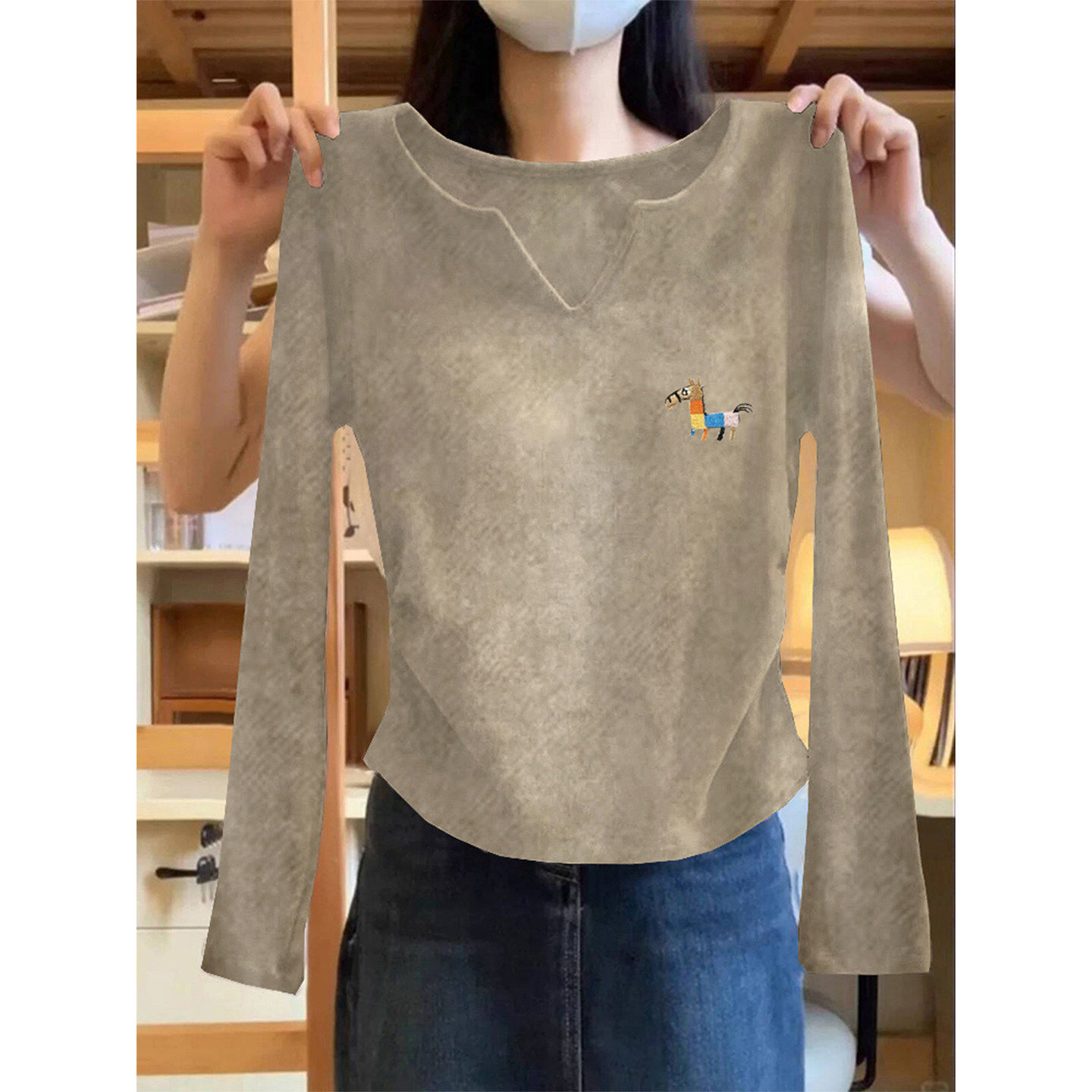 2026新款正肩纯棉V领收腰长袖t恤女装修身显瘦打底衫上衣春秋冬季