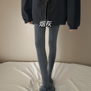 去年买到今年 秋冬连裤 太显瘦了～ 真 真不起球啊 袜怎么选