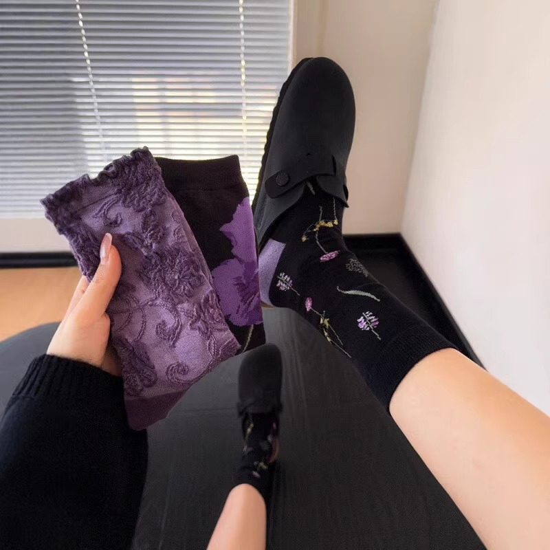 紫色浮雕女ins潮搭网红中筒袜子