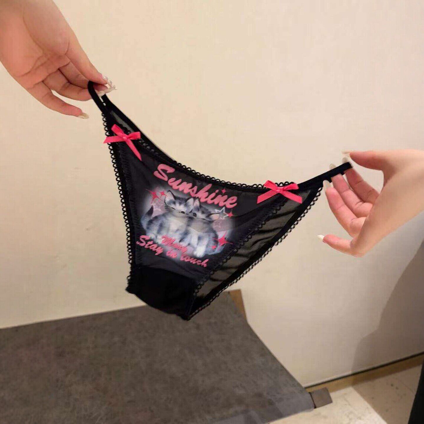辣妹甜酷小猫咪细带蝴蝶结三角裤