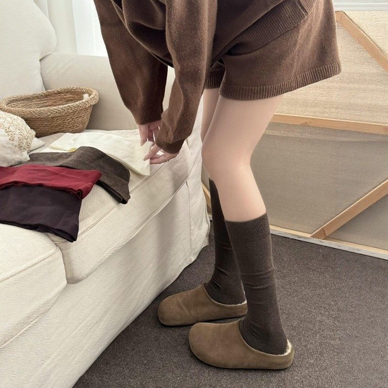 九敏！特调咖小腿袜不要太美拉德