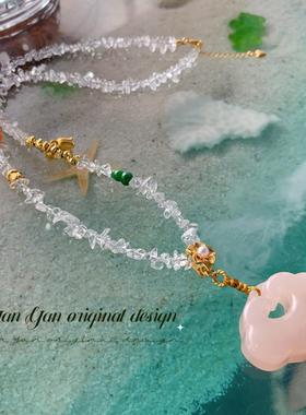 2025新款甜美少女蜜桃异性水晶碎石项链如意祥云吊坠项链夏季风显