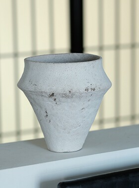 粗陶花瓶侘寂风复古客厅干花插花