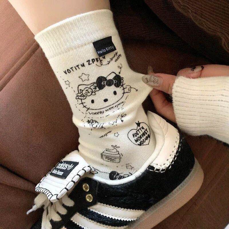春夏新款中筒袜hellokitty可爱灰色女生长袜子ins潮日系配德训鞋