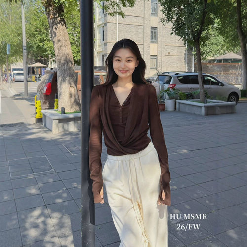 广州十三行HUMSMR秋上新简约假两件修身显瘦上衣长袖T恤  C6388