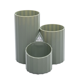 多功能收纳笔筒日式简易放笔盒ins简约时尚化妆刷筒初中生高中生桌面笔架ABS不易变形塑料盒子加厚办公文具