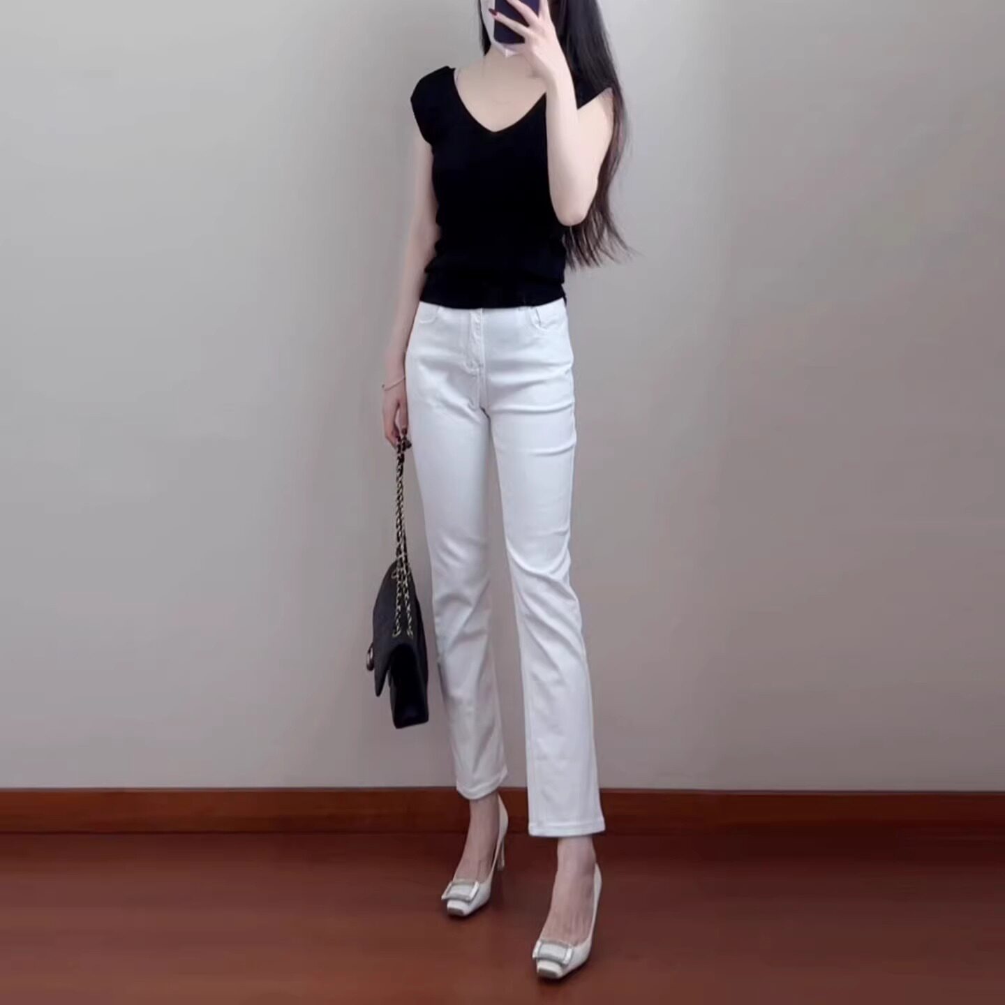 白色高腰直筒显瘦显高牛仔裤女