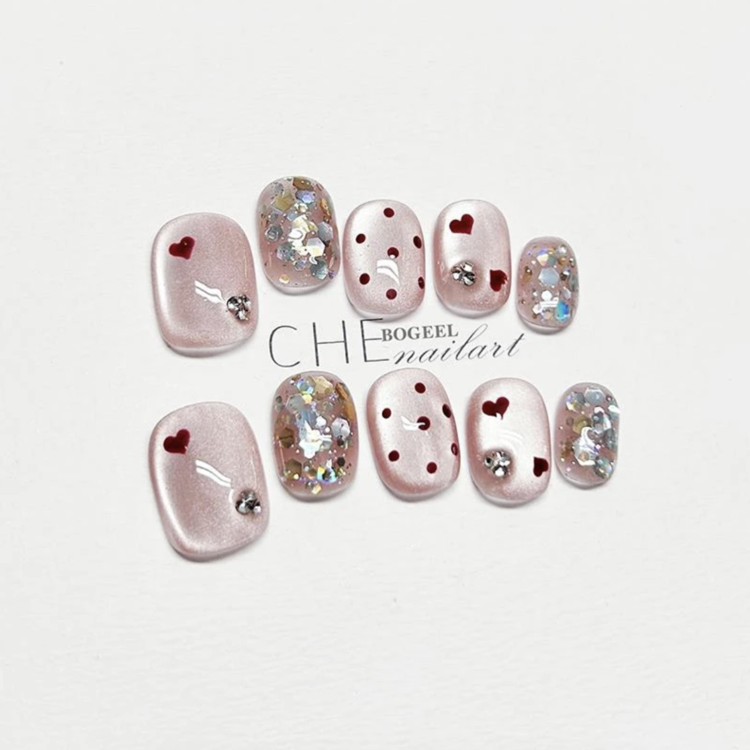 纯手工穿戴爱心波点高级短款穿戴甲美甲贴片猫眼ins气质显白指甲,彩妆/香水/美妆工具,穿戴甲/甲片,淘宝优惠券,粉丝福利购,淘宝优惠卷