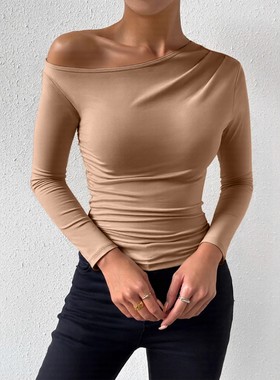 Sexy sloping shoulder collar long sleeved top性感斜肩领上衣