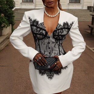 Lace contrasting hip hugging short skirt蕾丝撞色拼接包臀短裙