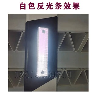 玻璃钢柱式轮廓标高速公路1.25米黄白反光PVC轮廓标三角形标志桩