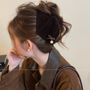 法式 高级感三角抓夹女珍珠蝴蝶结发夹秋冬后脑勺盘发鲨鱼夹子发饰