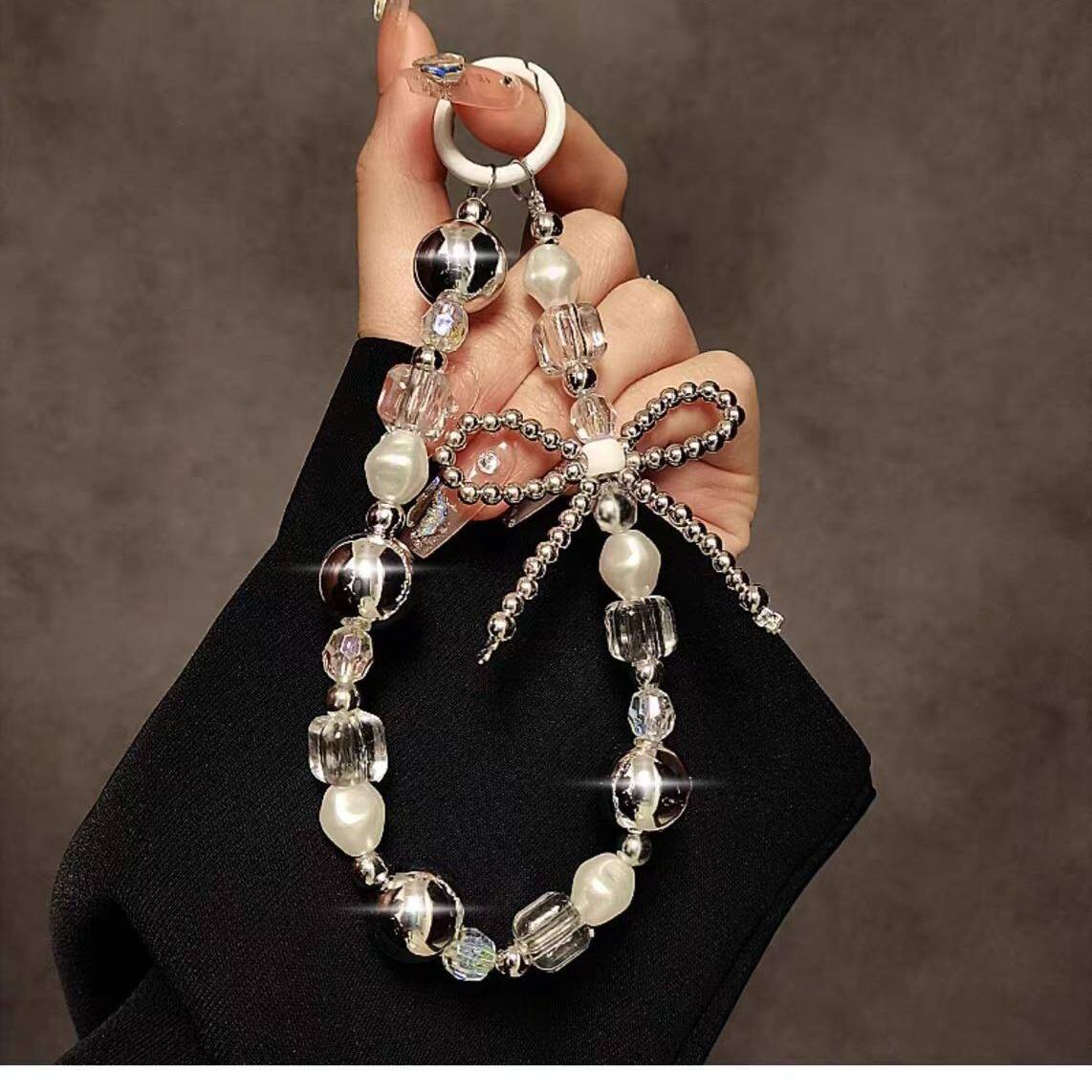 个性创意蝴蝶结串珠手提链条手腕短挂绳带夹片手机壳钥匙包包挂件