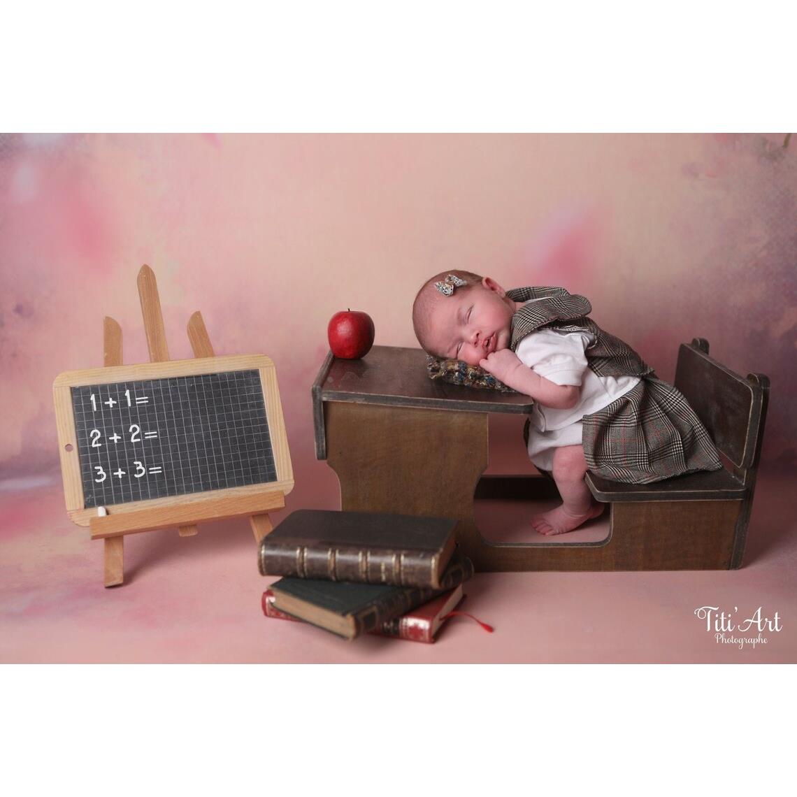 百天周岁影楼拍照道具新生儿摄影道具复古做旧小书桌影楼摆拍道具