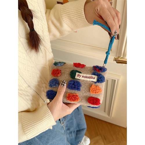 311111 复古彩色团子小号化妆包补妆袋手机袋气垫口红耳机收纳包