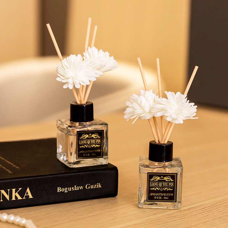 54方形无火藤条香薰 厕所汽车香水除异味空气清新剂