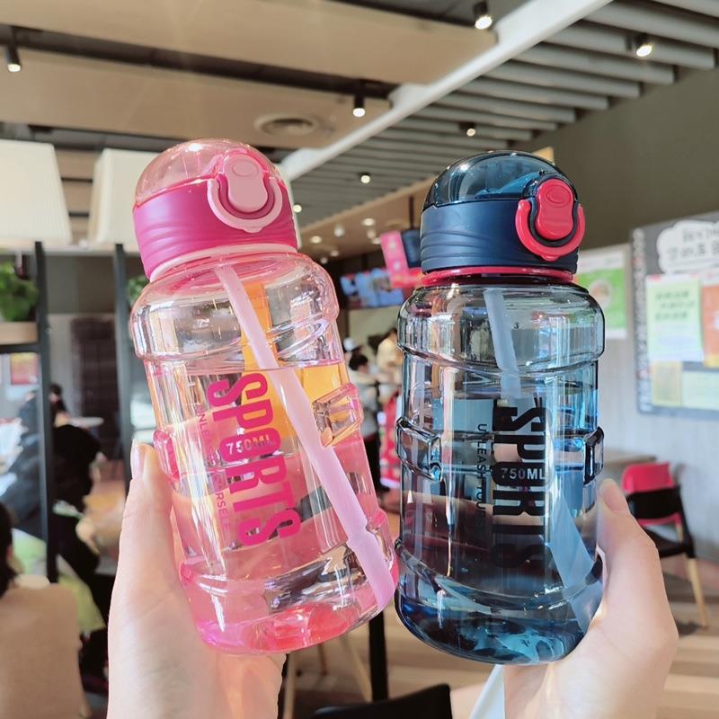 大容量水杯子男女运动塑料水壶学生户外便携吨吨桶吸管太空杯定制