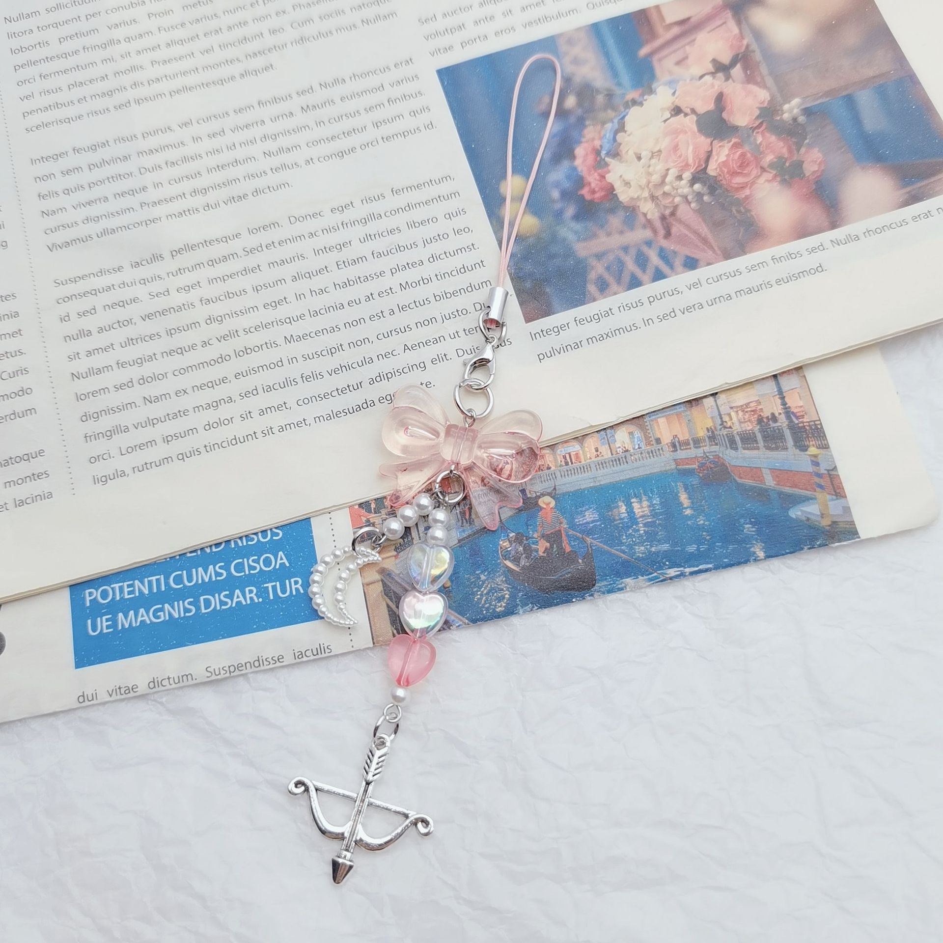 日韩系少女甜酷透色蝴蝶结爱心丘比特之箭手机链可爱包包车载挂件