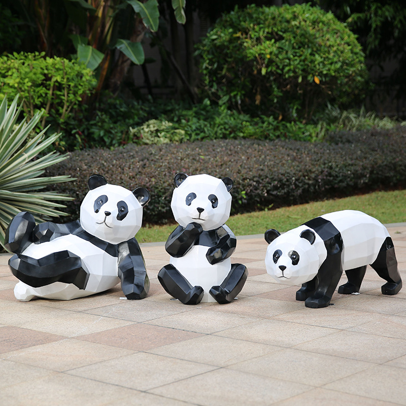 户外卡通几何大熊猫玻璃钢仿真动物雕塑园林景观小品庭院装饰摆件