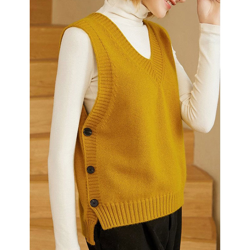 大码针织马甲女春秋款外搭新款宽松遮肉外穿V领毛衣马夹背心外套