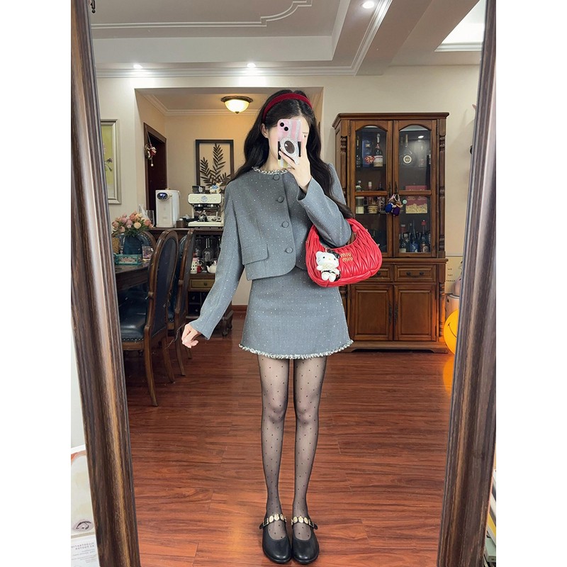 法式小香风名媛气质连衣裙子套装女设计感小众短外套半身裙秋冬季