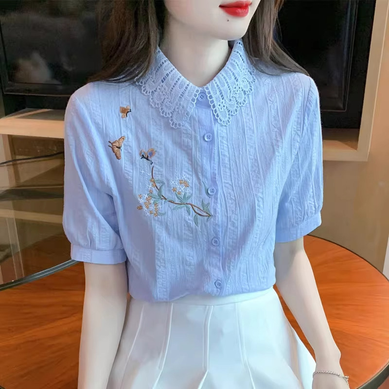 蓝色法式蕾丝娃娃领刺绣衬衫女夏季欧货时尚百搭短袖纯棉洋气上衣