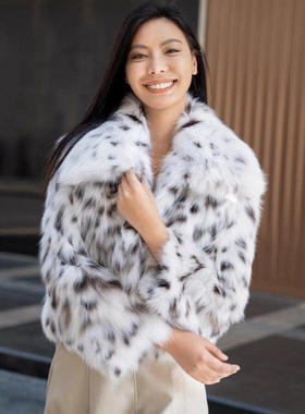 山猫款皮草纯白毛毛外套女2026秋冬新款豹纹环保狐狸毛欧美风大衣