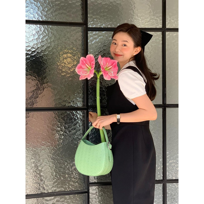 2022设计师腋下包小众