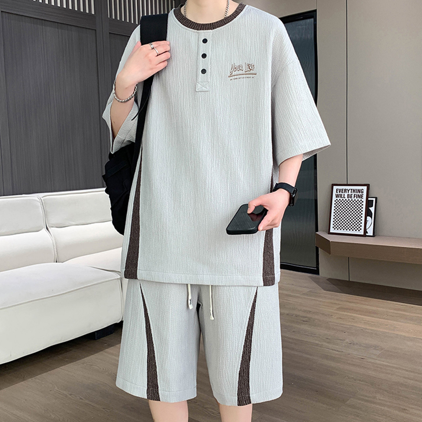 专柜肌理感休闲套装男夏季薄款凉感两件套短袖短裤搭配一套帅气衣
